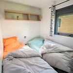 Mobil-home 2 Avec Terrasse Et Salon De Jardin - Api-1-52-448 Кемпинг