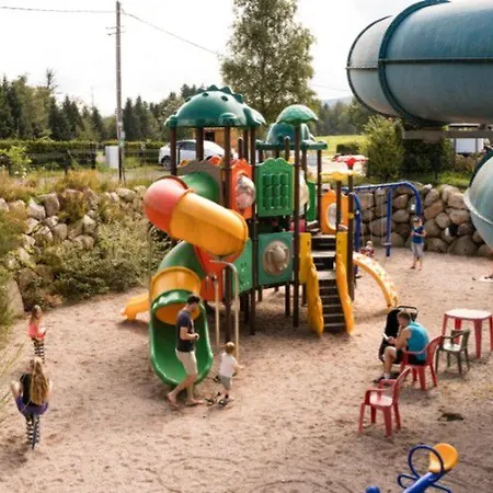 Camping Mobil-home 2 Avec Terrasse Et Salon De Jardin - Api-1-52-448