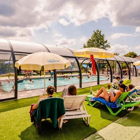 Camping Mobil-home 2 Avec Terrasse Et Salon De Jardin - Api-1-52-448 Granges-Aumontzey