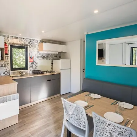 Mobil-home 2 Avec Terrasse Et Salon De Jardin - Api-1-52-448 Kemp Granges-Aumontzey