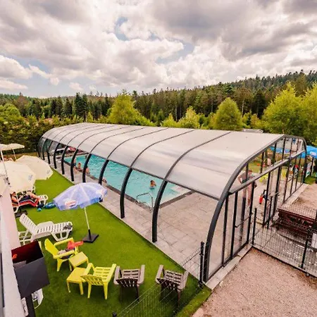 Camping Mobil-home 2 Avec Terrasse Et Salon De Jardin - Api-1-52-448 Granges-Aumontzey