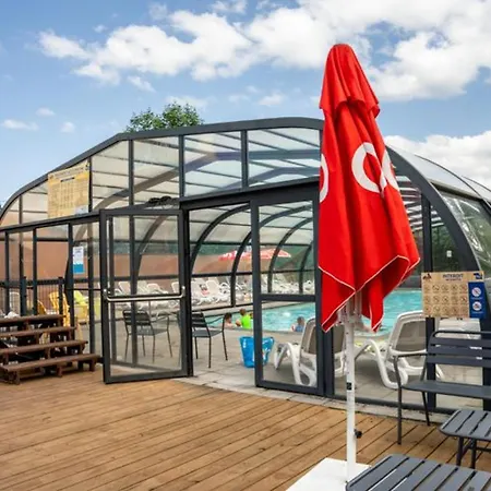 Mobil-home 2 Avec Terrasse Et Salon De Jardin - Api-1-52-448