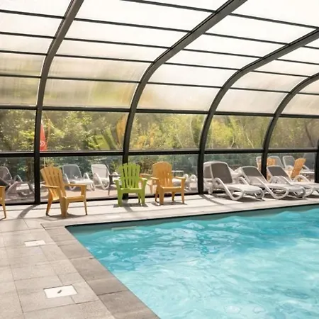 Mobil-home 2 Avec Terrasse Et Salon De Jardin - Api-1-52-448 Camping *