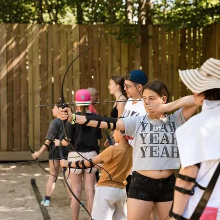 Mobil-home 2 Avec Terrasse Et Salon De Jardin - Api-1-52-448 * Granges-Aumontzey