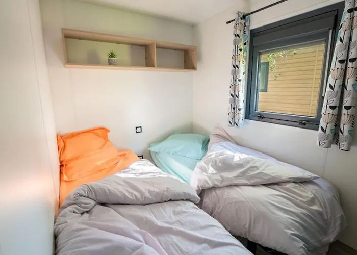 Mobil-home 2 Avec Terrasse Et Salon De Jardin - Api-1-52-448 Кемпинг