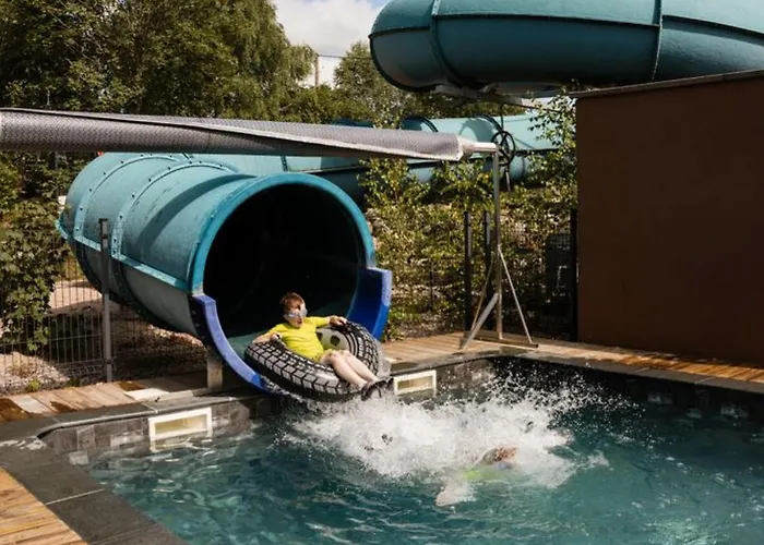 Mobil-home 2 Avec Terrasse Et Salon De Jardin - Api-1-52-448