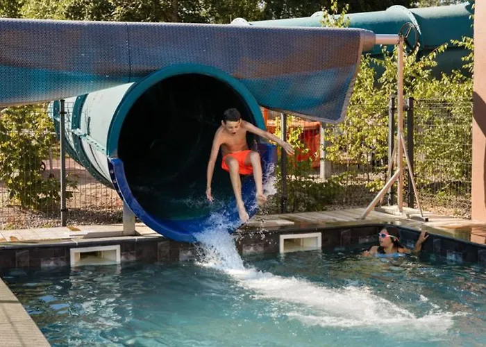 Mobil-home 2 Avec Terrasse Et Salon De Jardin - Api-1-52-448 *